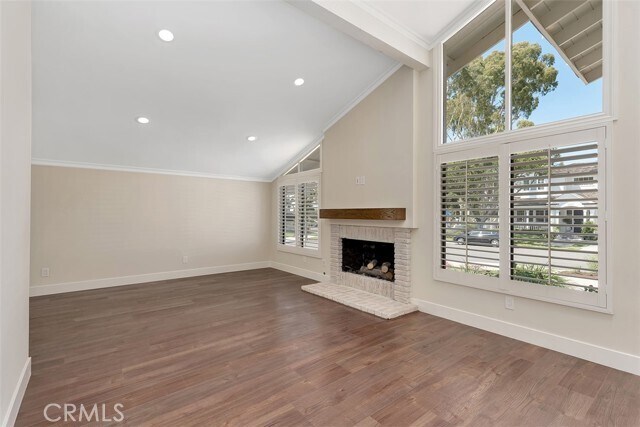 Foto del edificio - 1931 Port Carney Pl