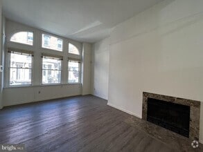 Building Photo - 2020 Walnut St