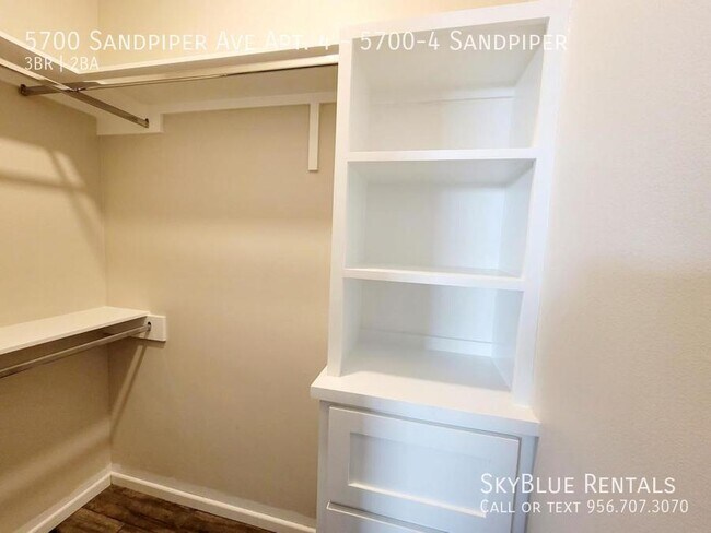 Building Photo - 5700 Sandpiper Ave