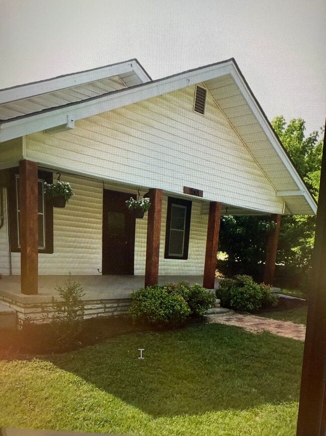 Building Photo - 1501 Hanover St