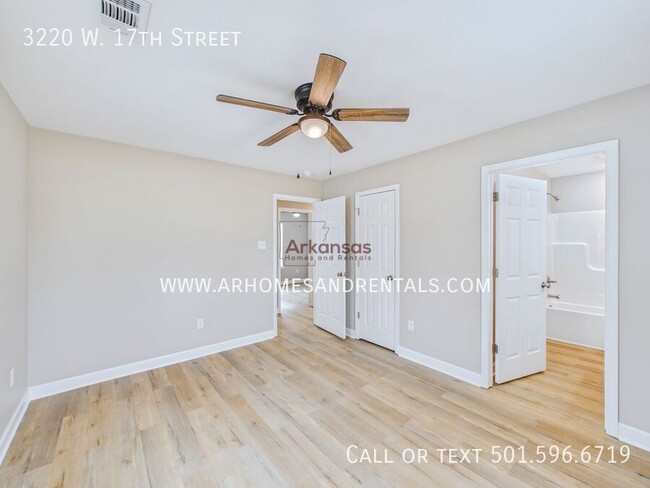 Foto del edificio - 3220 W 17th St