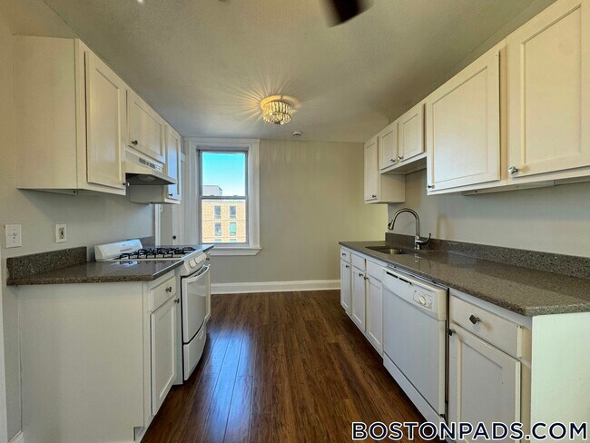 Foto del edificio - 224 Hanover St