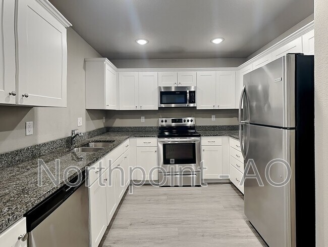 Foto del edificio - 8108 SW 1st St
