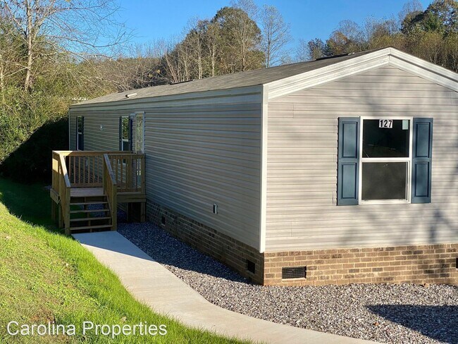 Foto del edificio - 3 br, 2 bath House - 127 Laurel View Ln