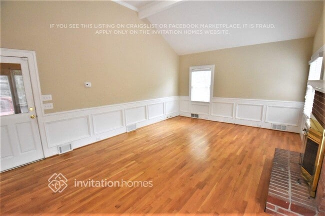 Building Photo - 5055 Shadow Path Ln SW