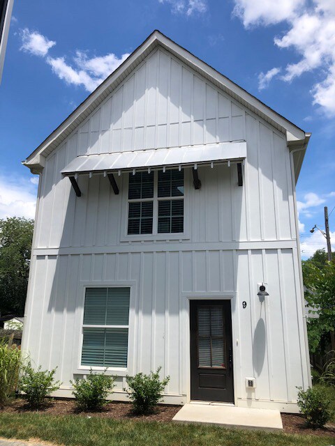 Beautiful 3 bed 3 bath WALKABLE to restaur... - Beautiful 3 bed 3 bath WALKABLE to restaur... House