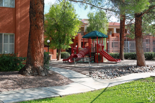 Playground - Sandstone Apartment Homes