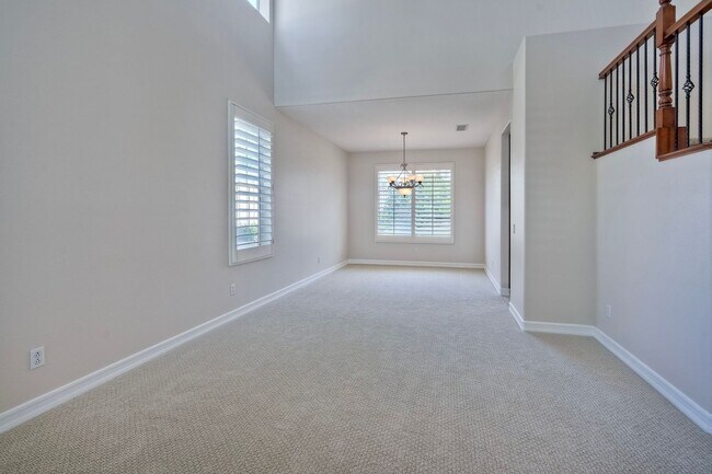 Building Photo - 4Bed/3Bath Carlsbad Home with Office  & Lo...