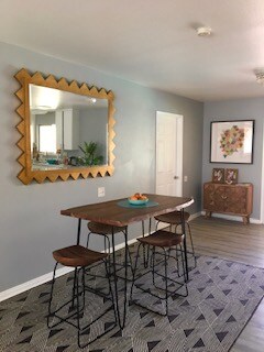 Foto del edificio - 42935 Delaware St