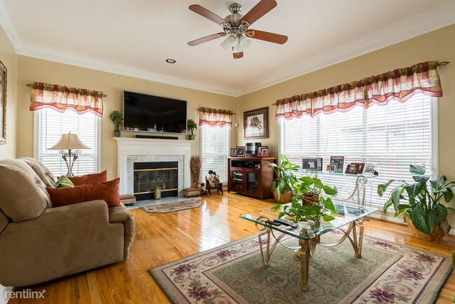Building Photo - 374 Cotillion Dr