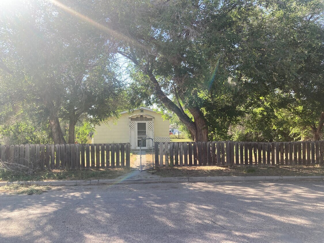 Primary Photo - 114 2nd St SW