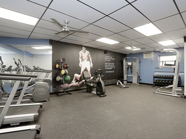 Foto del edificio - 6401 N Sheridan Rd