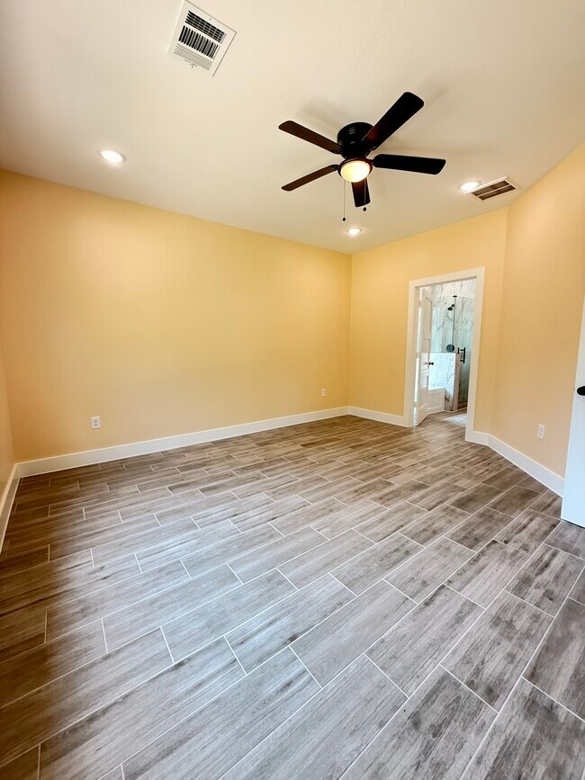 Foto del edificio - 14844 Coaltown Rd