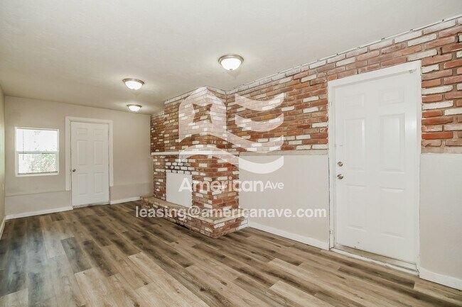 Building Photo - 1320 Lafayette Ct