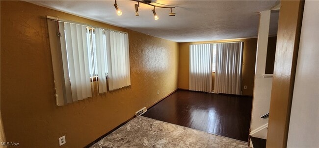 Building Photo - 15205 Aldene Ave