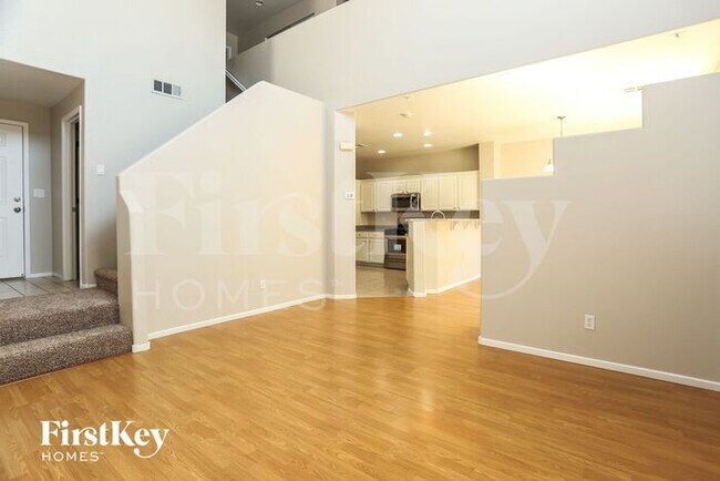 Foto del edificio - 201 Gracious Crest Ave