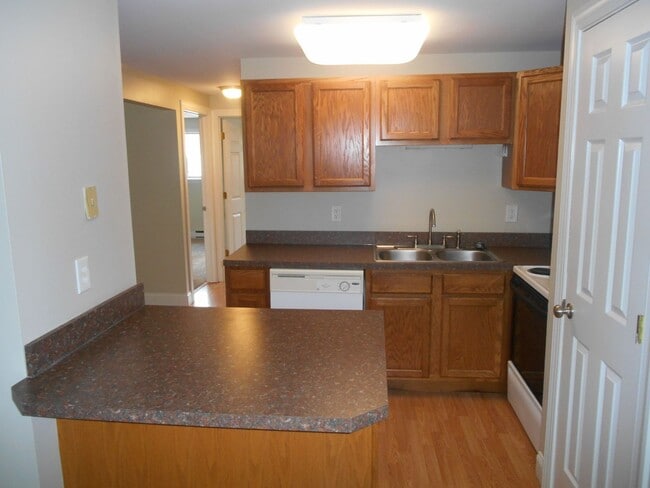 Interior Photo - Willow Wood Apartment Homes