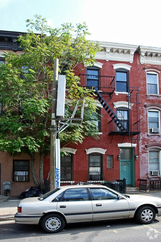 Building Photo - 131 23rd St