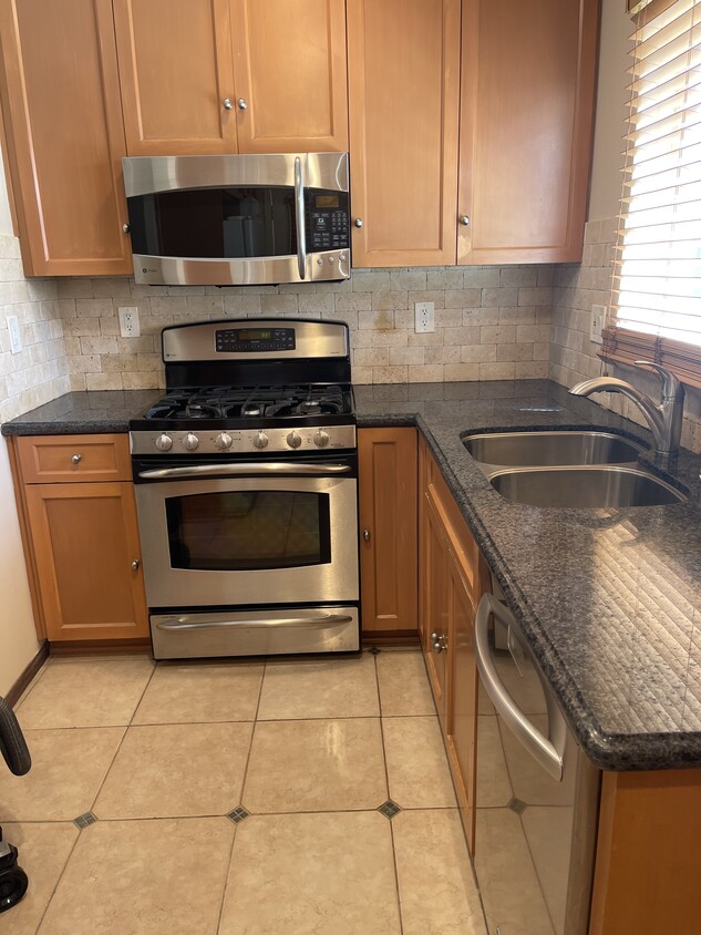 6632 W 86th Plz Unit 6632 W 86th place, Los Angeles, CA 90045 ...