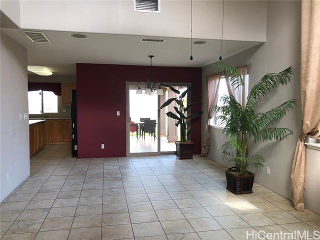 Building Photo - 92-305-305 Ki'Owainui Pl