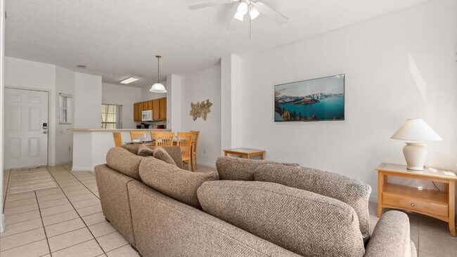 Building Photo - 4754 Vero Beach Pl