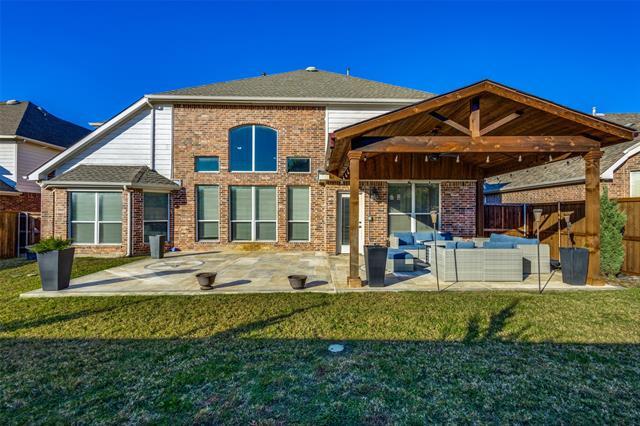 Foto del edificio - 8901 Brook Hollow Dr