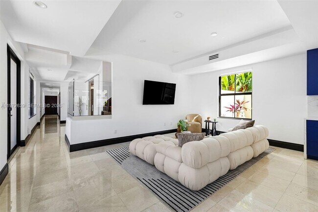 Building Photo - 3020 McDonald St