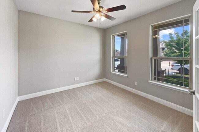 Building Photo - 7237 Montosa Trail