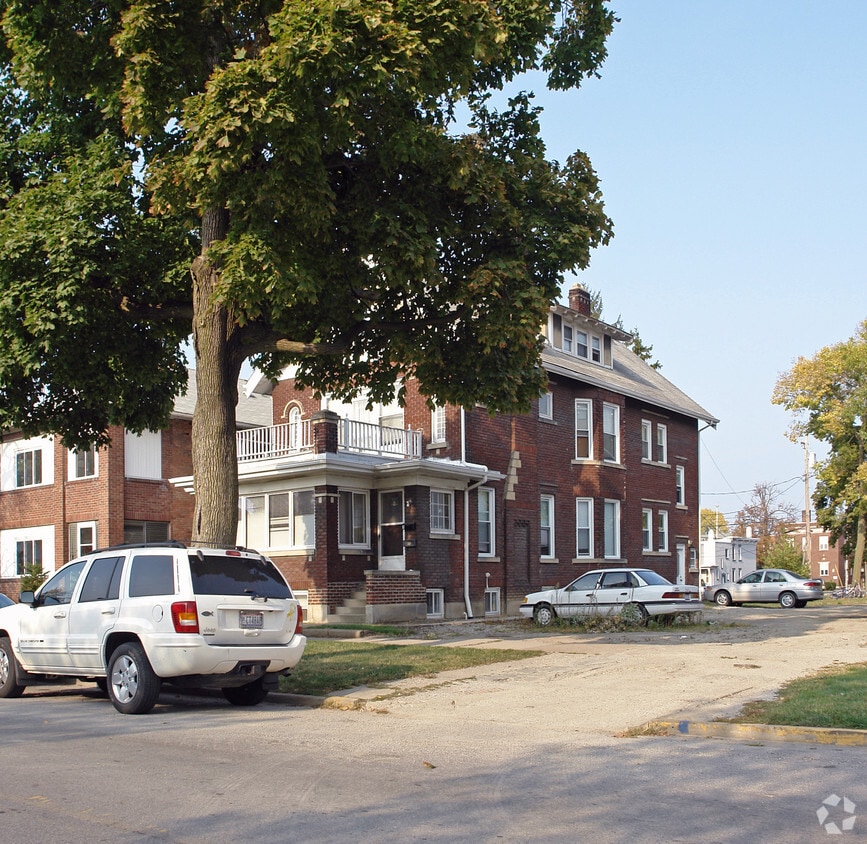 Building Photo - 428 Jackson St