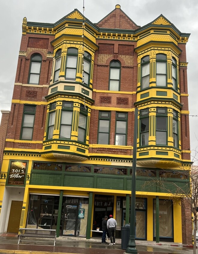 Building Photo - 301 S El Paso St