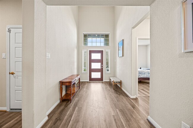 Foto del edificio - 15910 Jordan Mdw Wy