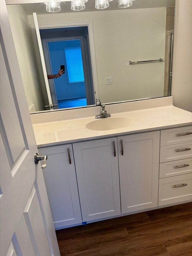 Building Photo - 6482 Emerald Dunes Dr