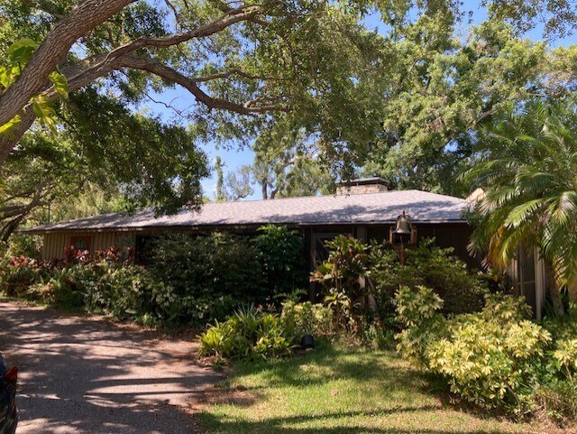 Foto del edificio - 1750 Braxton Bragg Ln