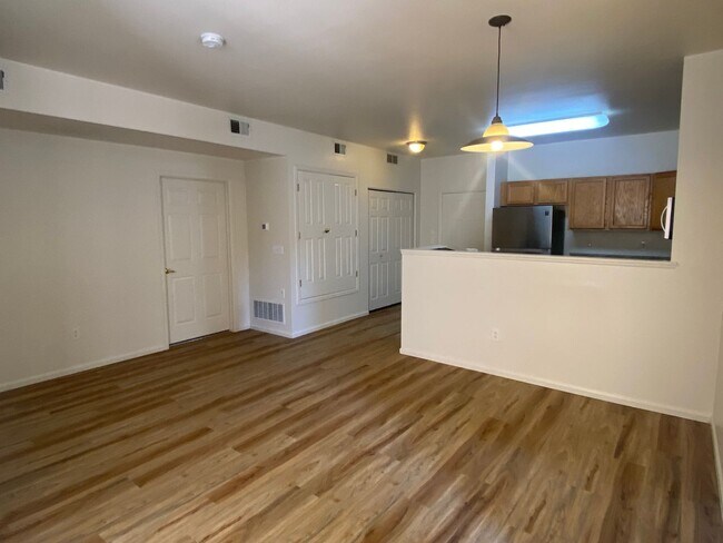 Foto del edificio - 2541 S Bahama Cir