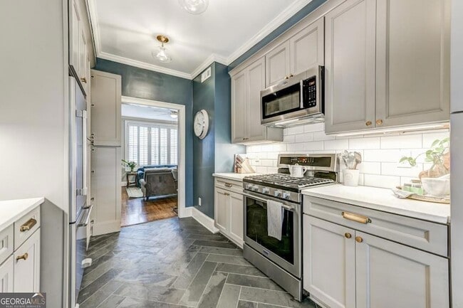 Photo - 28 Collier Rd NW Apartment