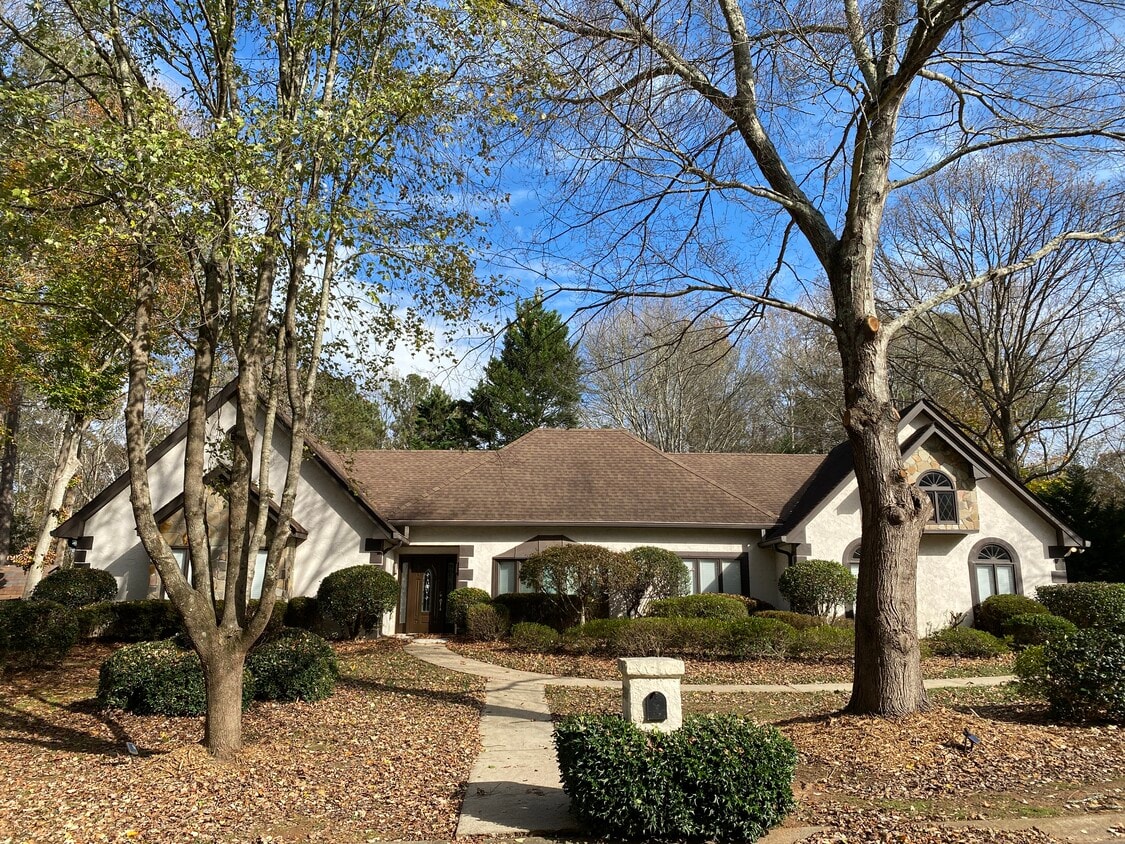 3647 Wildwood Farms Dr, Peachtree Corners, GA 30096 House Rental in