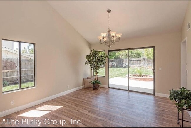 Building Photo - 3 br, 3 bath House - 575 Nicole Drive