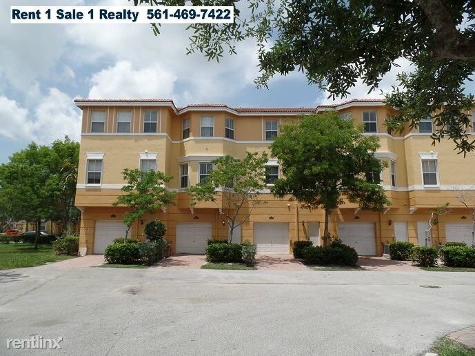 2033 Shoma Dr, Royal Palm Beach, FL 33414 Townhome Rentals in Royal