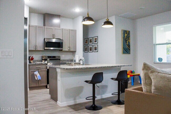 Foto del edificio - 843 Sorrel St NW