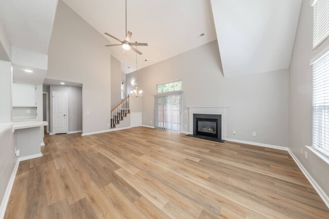 Foto del edificio - 134 Post Oak Rd