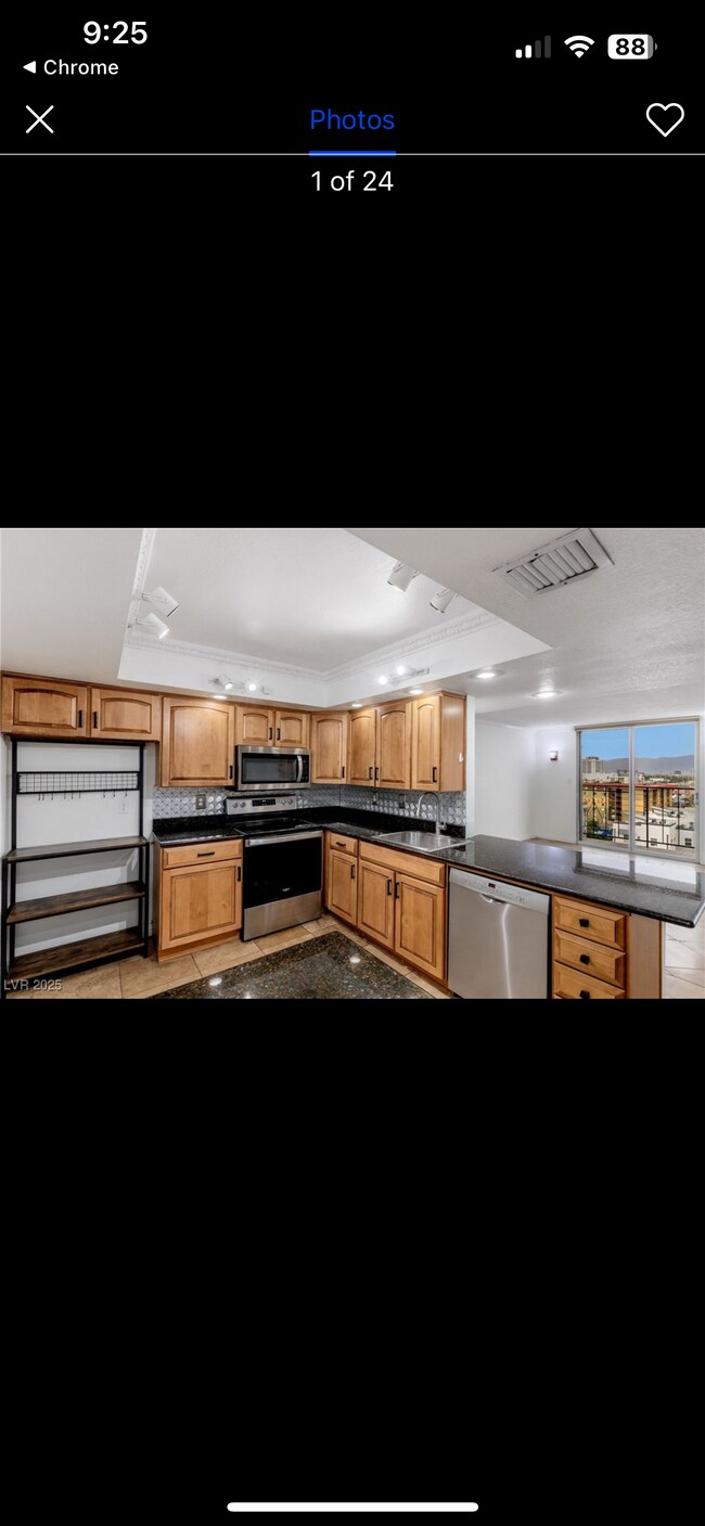Building Photo - 3930 University Center Dr