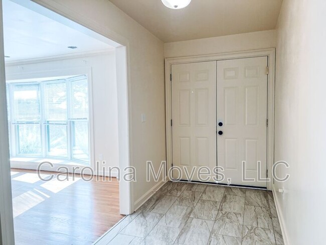 Photo - 609 Jacobs Rd House