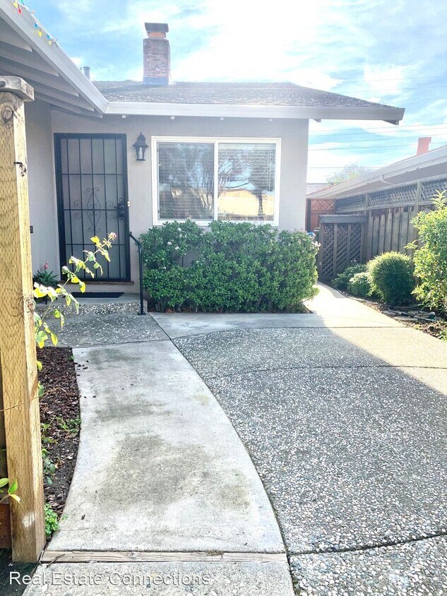 Primary Photo - 2 br, 2 bath House - 2160 Harrison St