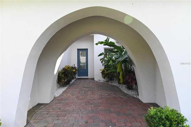 Foto del edificio - 15704 Marina Bay Dr