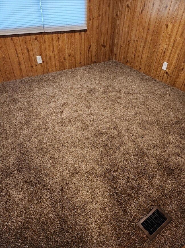 Foto del edificio - 1103 Andrea Dawn Ln