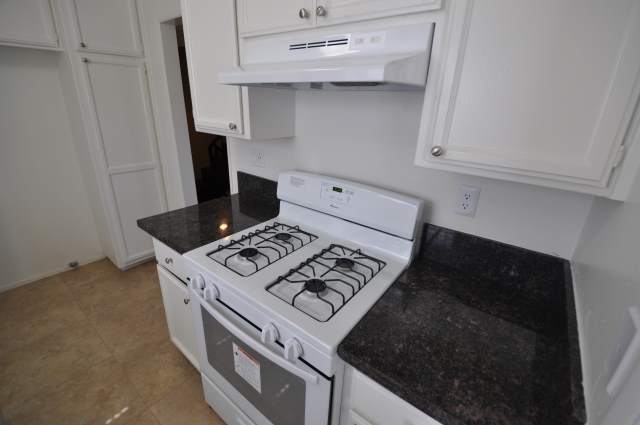 Building Photo - 24822