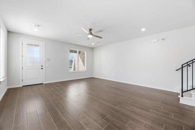 Foto del edificio - 316 E Elgin St