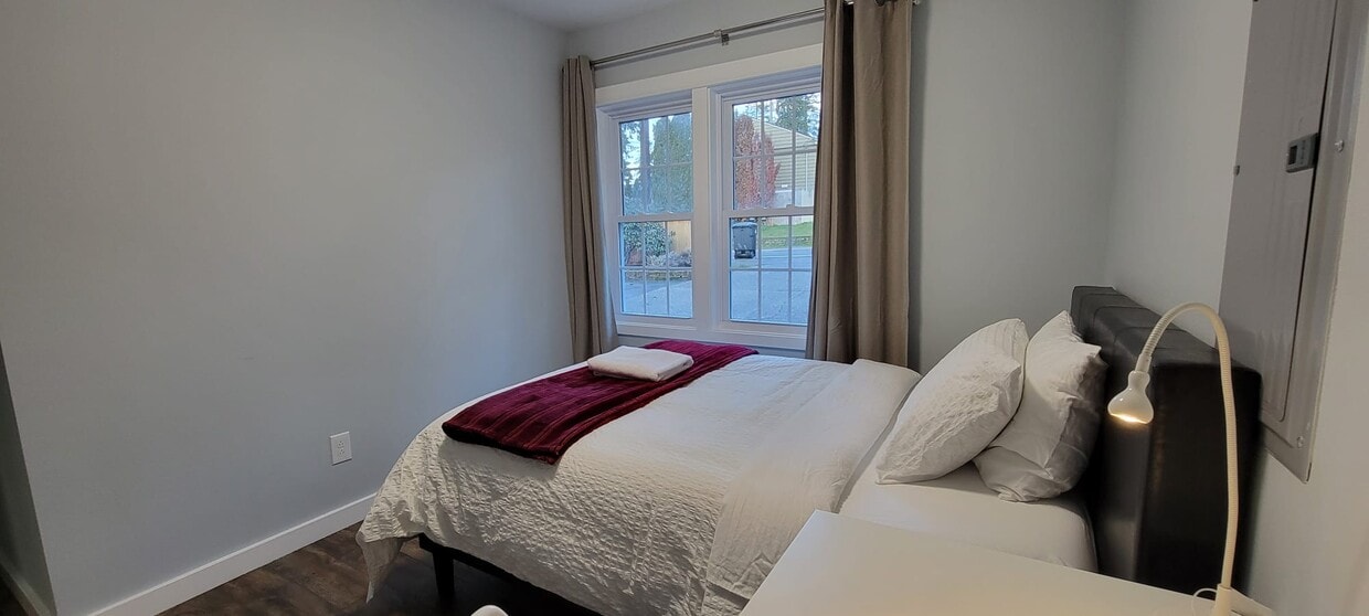 Photo - 19925 Wallingford Ave N (Shoreline, WA)