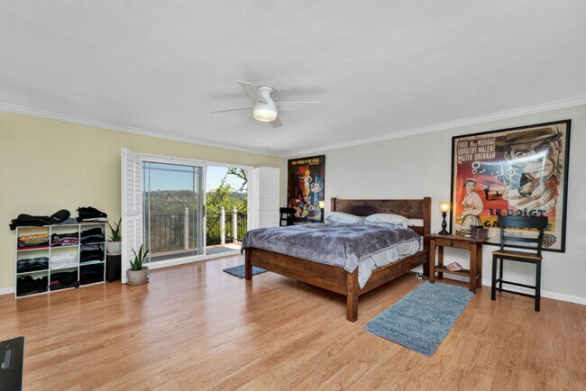 Foto del edificio - 4612 Wolfe Way