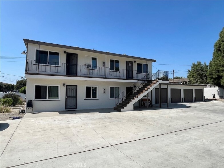Photo - 1044 Wallgreen Street Unit
